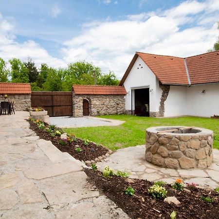 Residence Klazary U Zumberka - Terasove Apartmany Kamenna Εξωτερικό φωτογραφία
